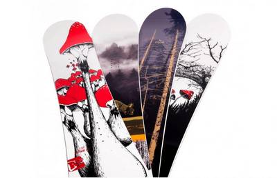 APO Snowboard met bindingen